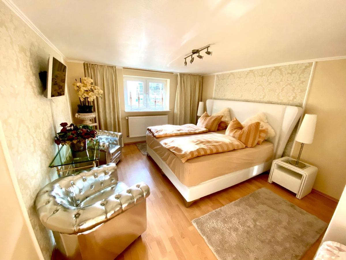 Tiffany'S Ferienapartments Sind Alles, Ausser... Gewoehnlich!!! Тиммендорфер-Штранд Экстерьер фото